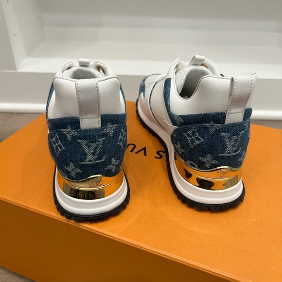 Louis Vuitton Run Away Sneakers *NEW, NEVER WORN* - Picture 3 of 15
